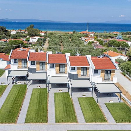Chryssis Village By Travel Pro Services - Nea Potidaia Halkidiki Неа-Потидеа Экстерьер фото